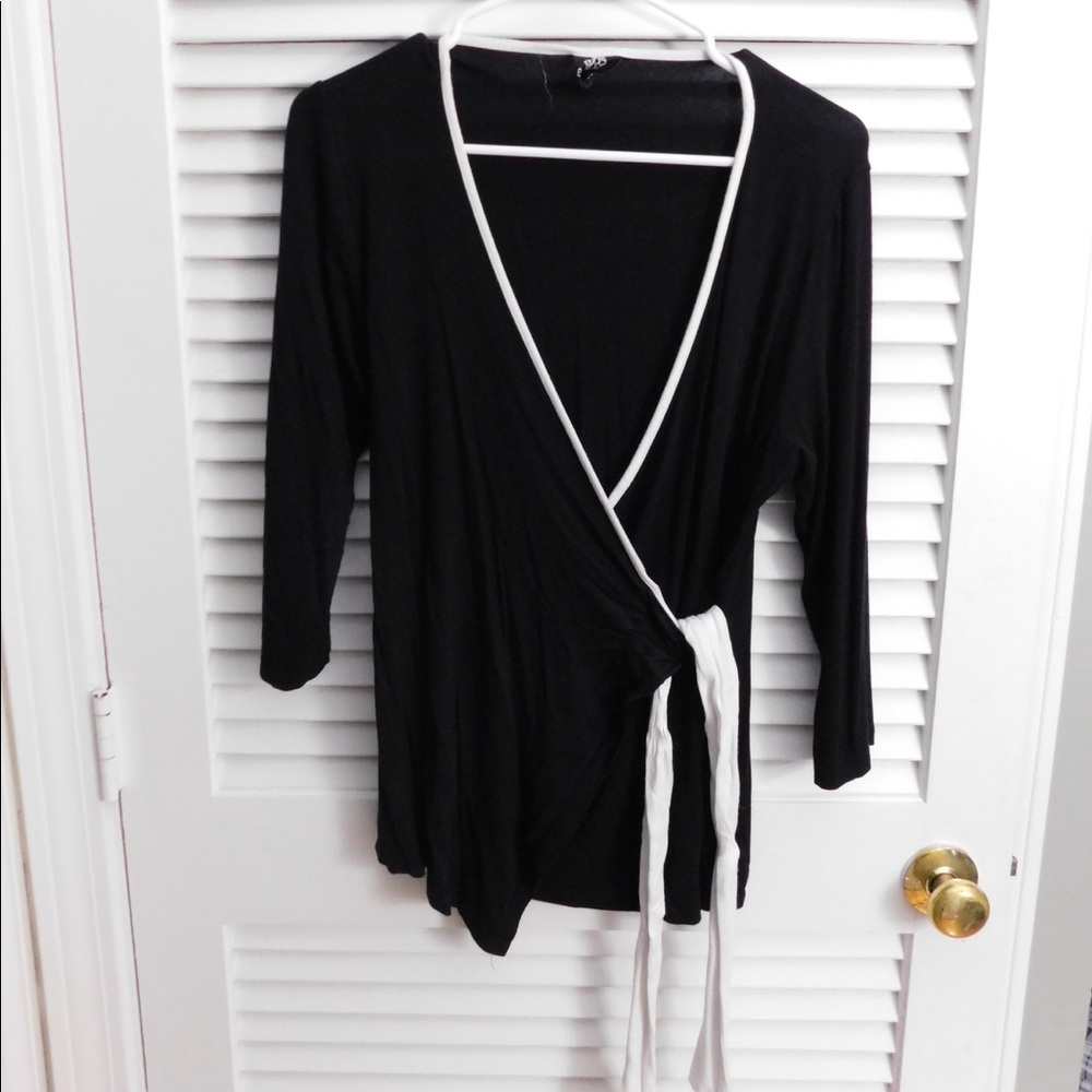 Black wrap top